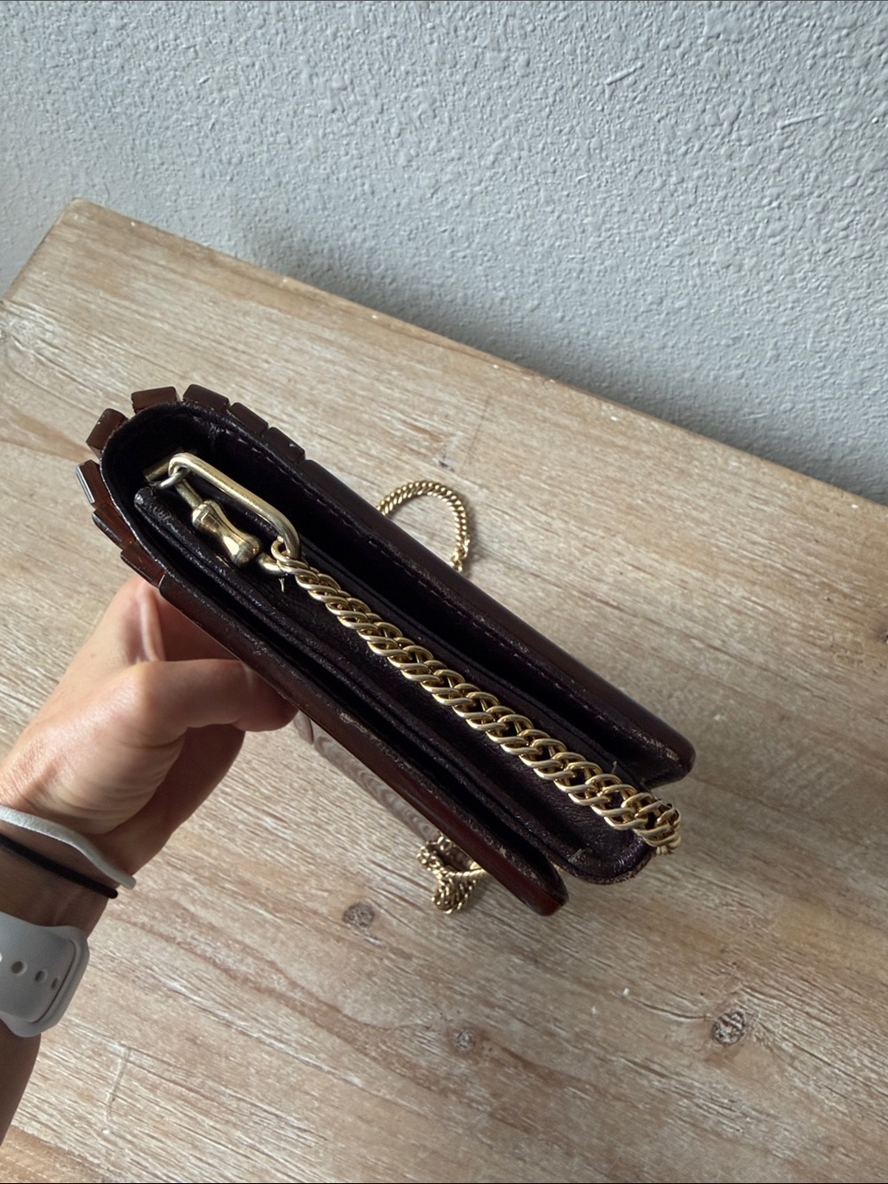 Vintage Italian Art Deco Tortoiseshell Lucite Clutch with Gold Chain - Picture 6 of 15
